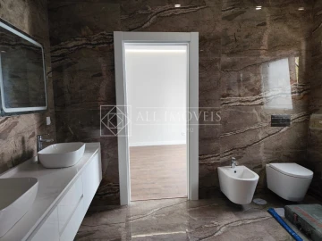 Moradia T5 para Venda em Azeitão (São Lourenço e São Simão)