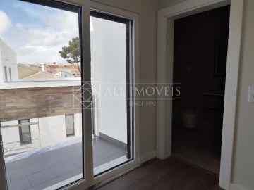 Moradia T5 para Venda em Azeitão (São Lourenço e São Simão)