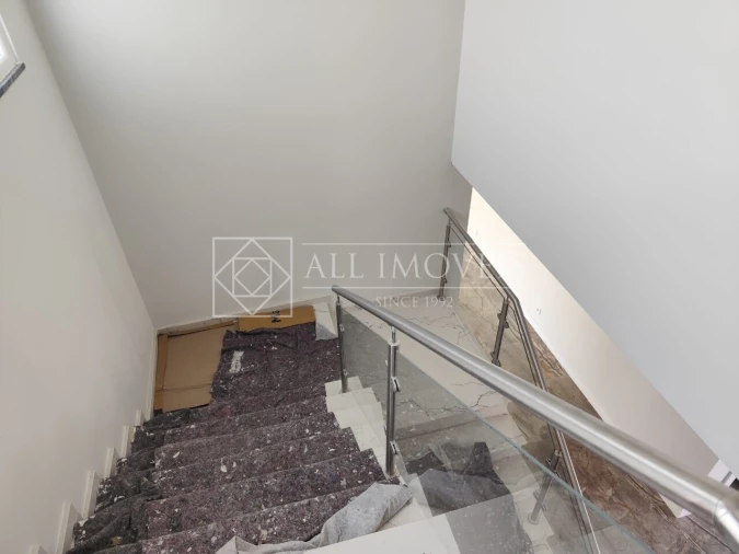 Moradia T5 para Venda em Azeitão (São Lourenço e São Simão) Foto 6