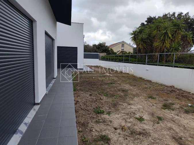 Moradia T5 para Venda em Azeitão (São Lourenço e São Simão) Foto 46