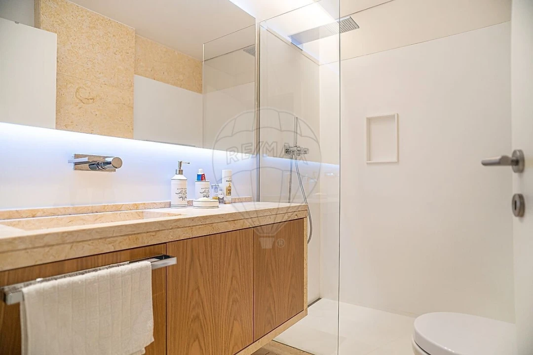 Apartamento T5 para Venda em Estrela Foto 30