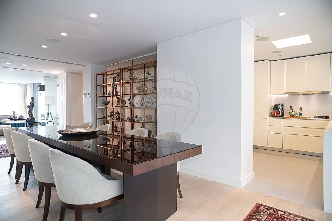 Apartamento T5 para Venda em Estrela Foto 6