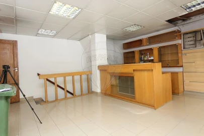 Loja para Venda em Arroios