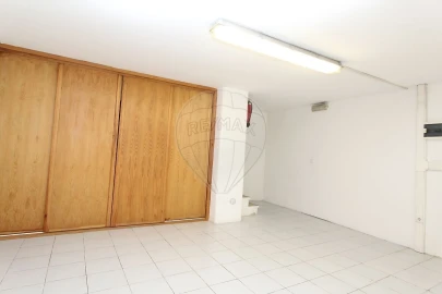 Loja para Venda em Arroios