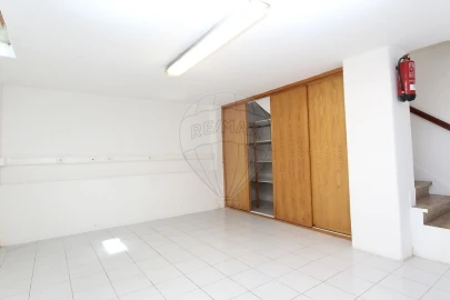 Loja para Venda em Arroios