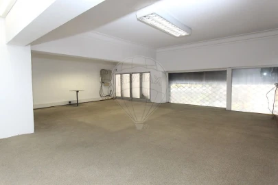 Loja para Venda em Arroios