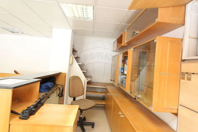 Loja para Venda em Arroios Foto 5