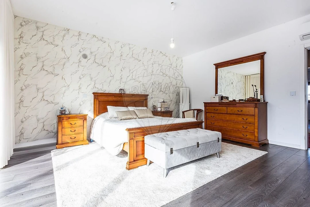 Moradia T4 para Venda em São João das Lampas e Terrugem Foto 28