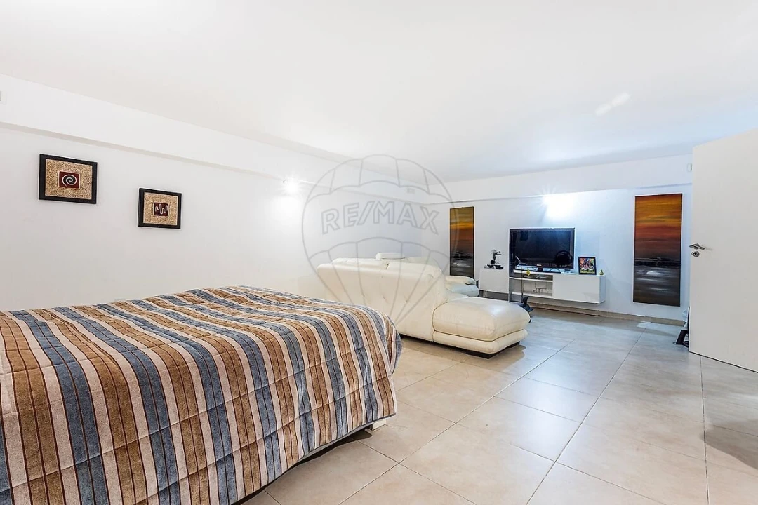 Moradia T4 para Venda em São João das Lampas e Terrugem Foto 37