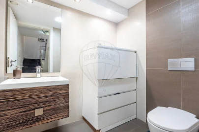 Moradia T4 para Venda em São João das Lampas e Terrugem