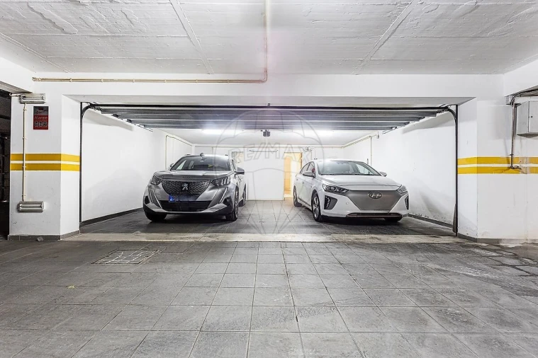 Moradia T4 para Venda em São João das Lampas e Terrugem Foto 38