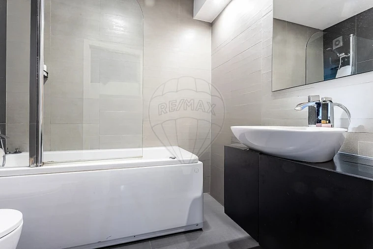 Moradia T4 para Venda em São João das Lampas e Terrugem Foto 26