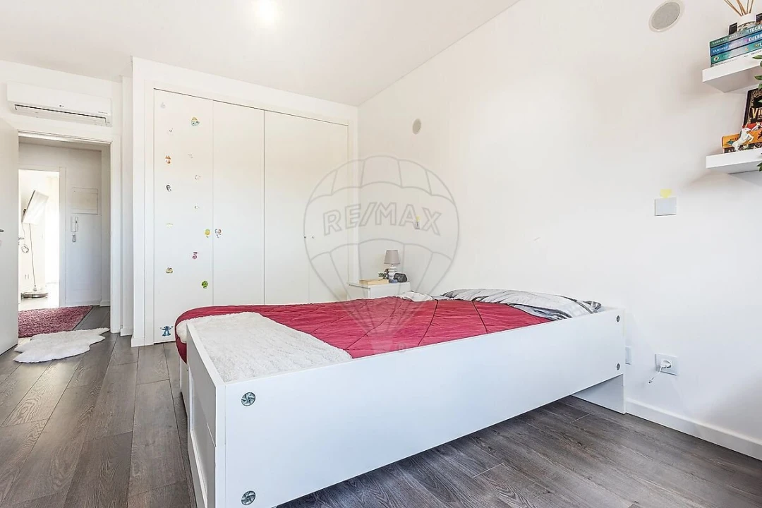 Moradia T4 para Venda em São João das Lampas e Terrugem Foto 23