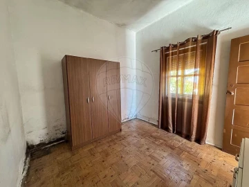 Terreno para Venda em Alhandra, São João dos Montes e Calhandriz