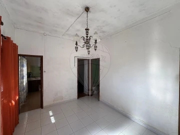 Terreno para Venda em Alhandra, São João dos Montes e Calhandriz