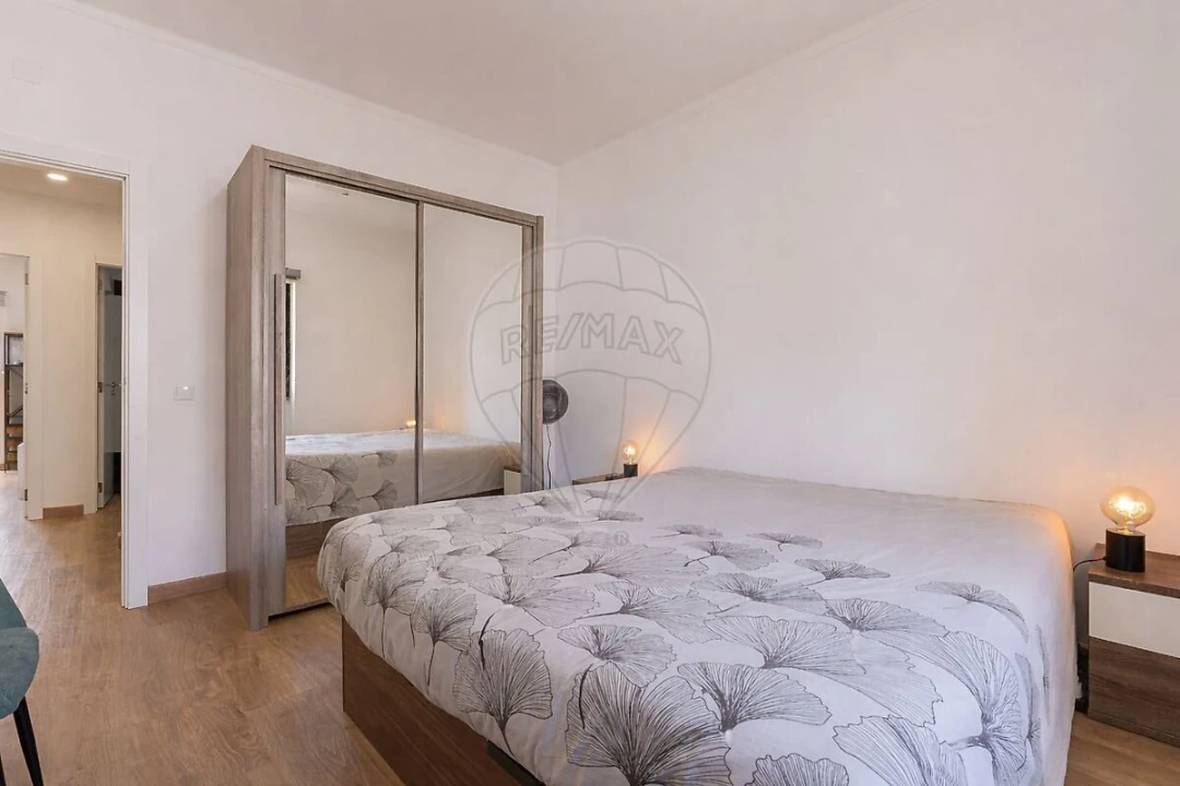 Apartamento T2 para Venda em Baixa da Banheira e Vale da Amoreira Foto 2