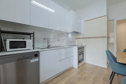Apartamento T2 para Venda em Baixa da Banheira e Vale da Amoreira