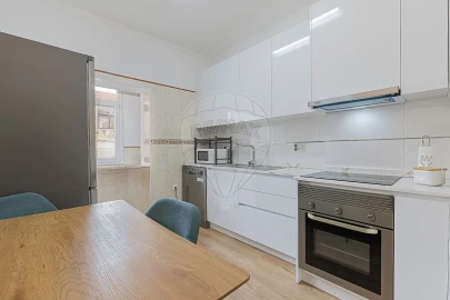 Apartamento T2 para Venda em Baixa da Banheira e Vale da Amoreira