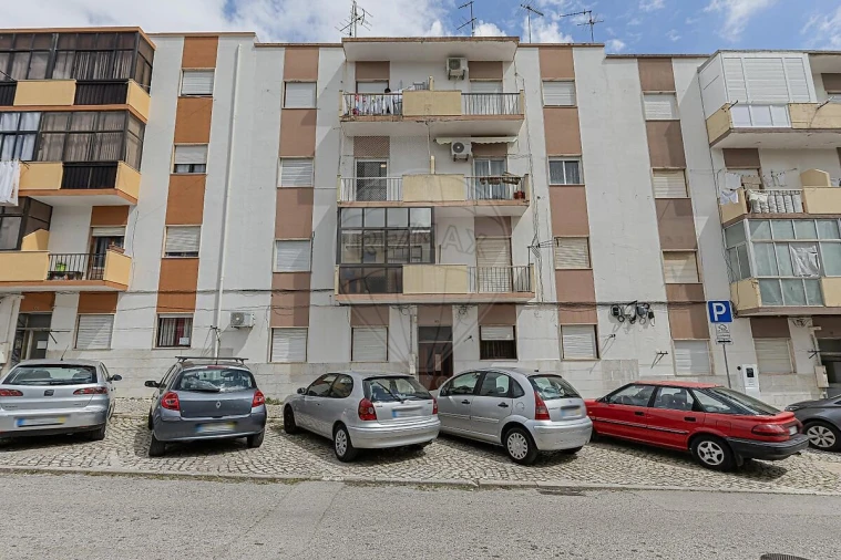 Apartamento T2 para Venda em Baixa da Banheira e Vale da Amoreira Foto 30