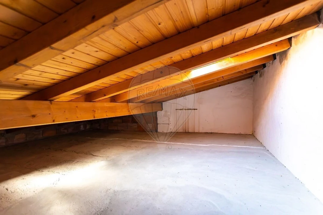 Moradia T3 para Venda em Alpalhão Foto 24