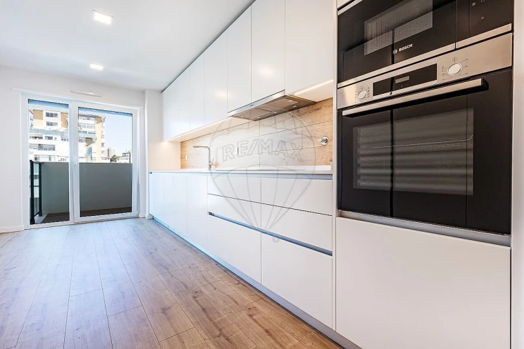 Apartamento T3 para Venda em Lumiar Foto 16