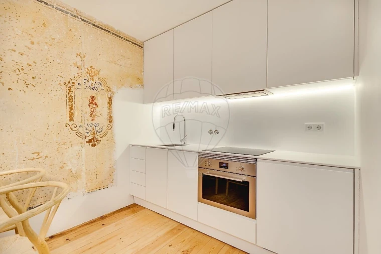 Apartamento T2 para Venda em Misericórdia Foto 8