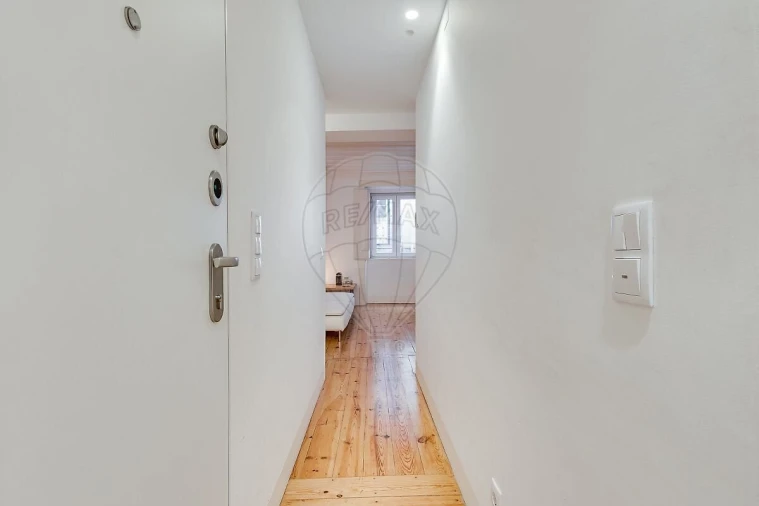 Apartamento T2 para Venda em Misericórdia Foto 12