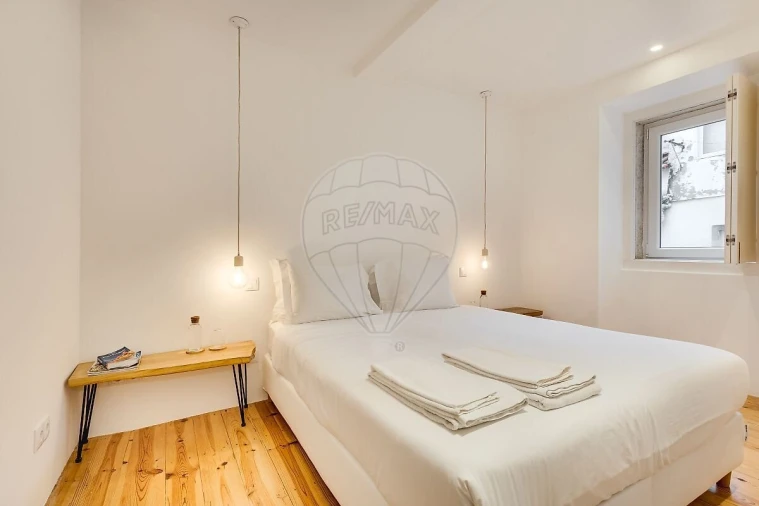 Apartamento T2 para Venda em Misericórdia Foto 17