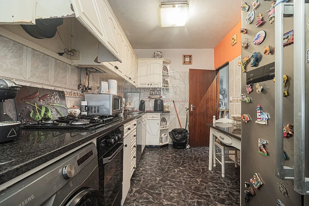 Moradia T3 para Venda em Camarate, Unhos e Apelação Foto 9