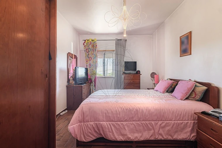 Moradia T3 para Venda em Camarate, Unhos e Apelação Foto 15