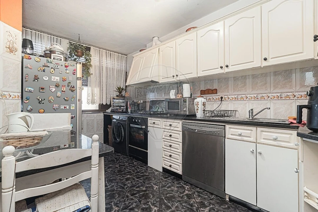 Moradia T3 para Venda em Camarate, Unhos e Apelação Foto 6