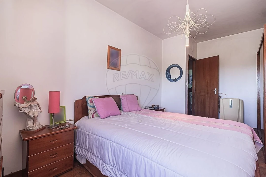 Moradia T3 para Venda em Camarate, Unhos e Apelação Foto 17