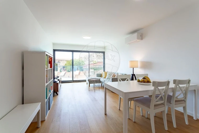 Apartamento T2 para Venda em São Vicente Foto 2