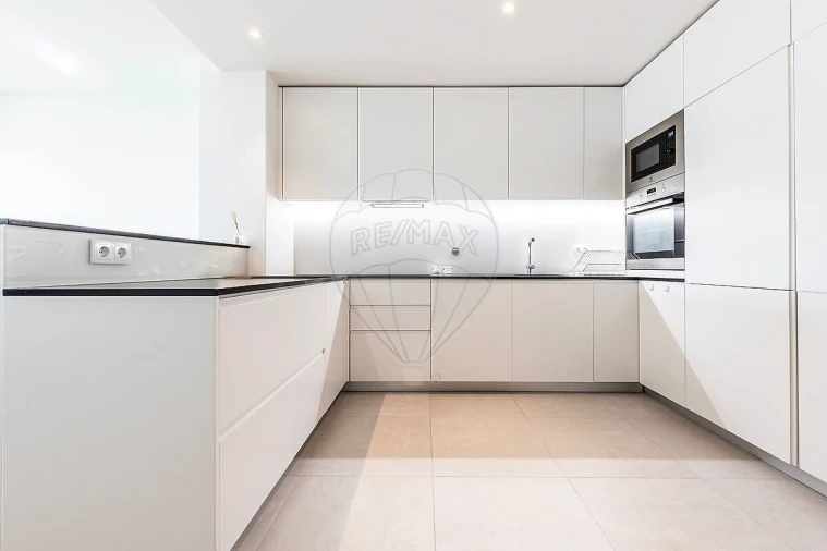 Apartamento T2 para Venda em São Vicente Foto 17