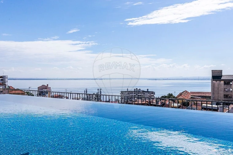 Apartamento T2 para Venda em São Vicente Foto 5