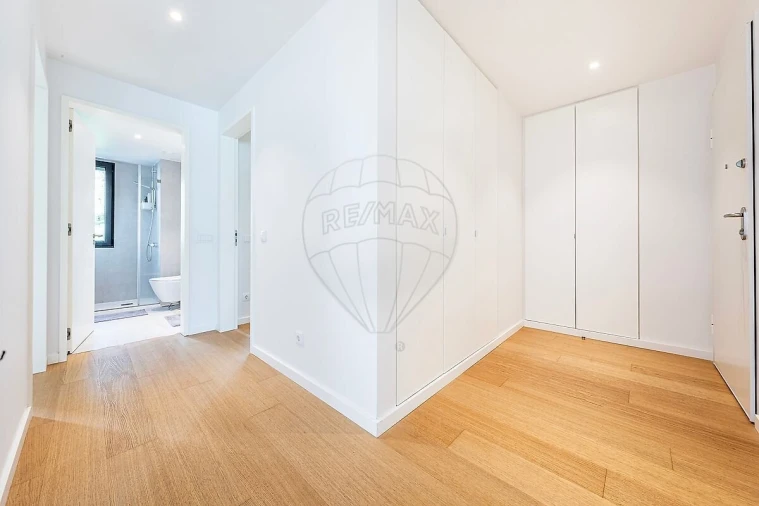 Apartamento T2 para Venda em São Vicente Foto 19