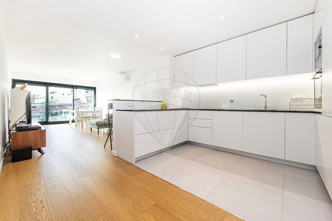 Apartamento T2 para Venda em São Vicente Foto 16