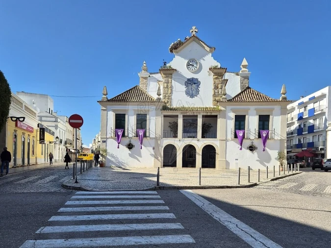 Prédio para Venda em Olhão Foto 13