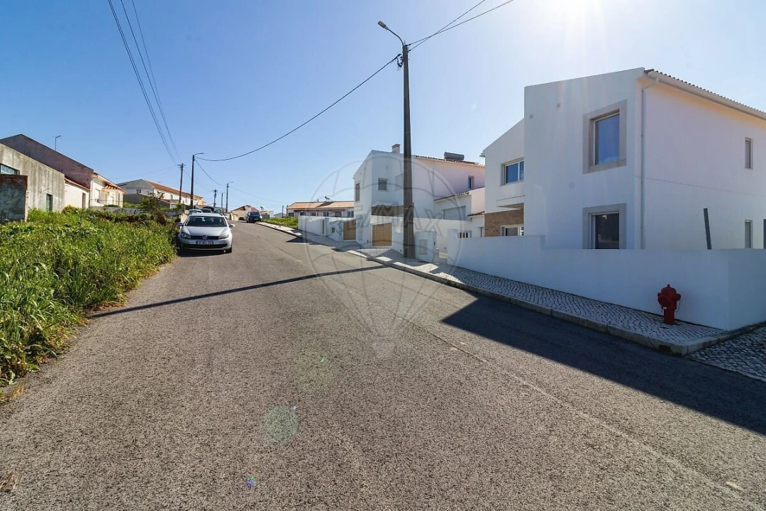 Moradia T3 para Venda em São João das Lampas e Terrugem Foto 4