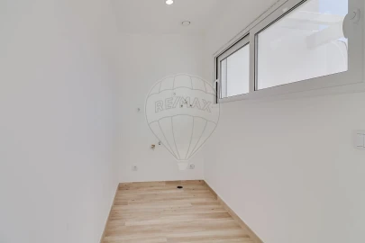 Moradia T3 para Venda em São João das Lampas e Terrugem