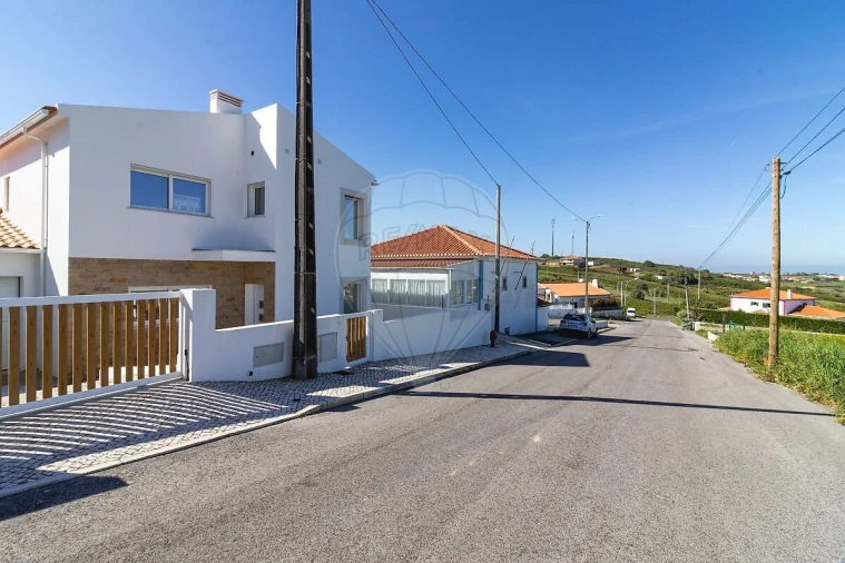 Moradia T3 para Venda em São João das Lampas e Terrugem Foto 5