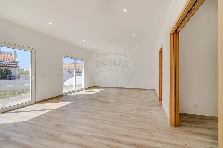 Moradia T3 para Venda em São João das Lampas e Terrugem Foto 17