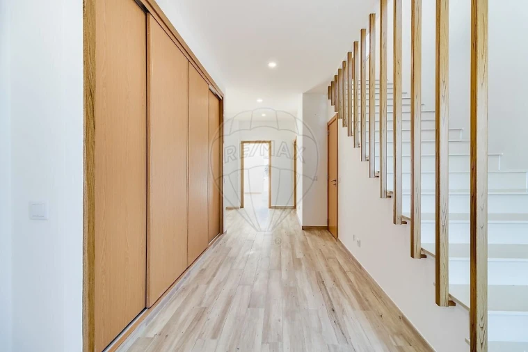 Moradia T3 para Venda em São João das Lampas e Terrugem Foto 11