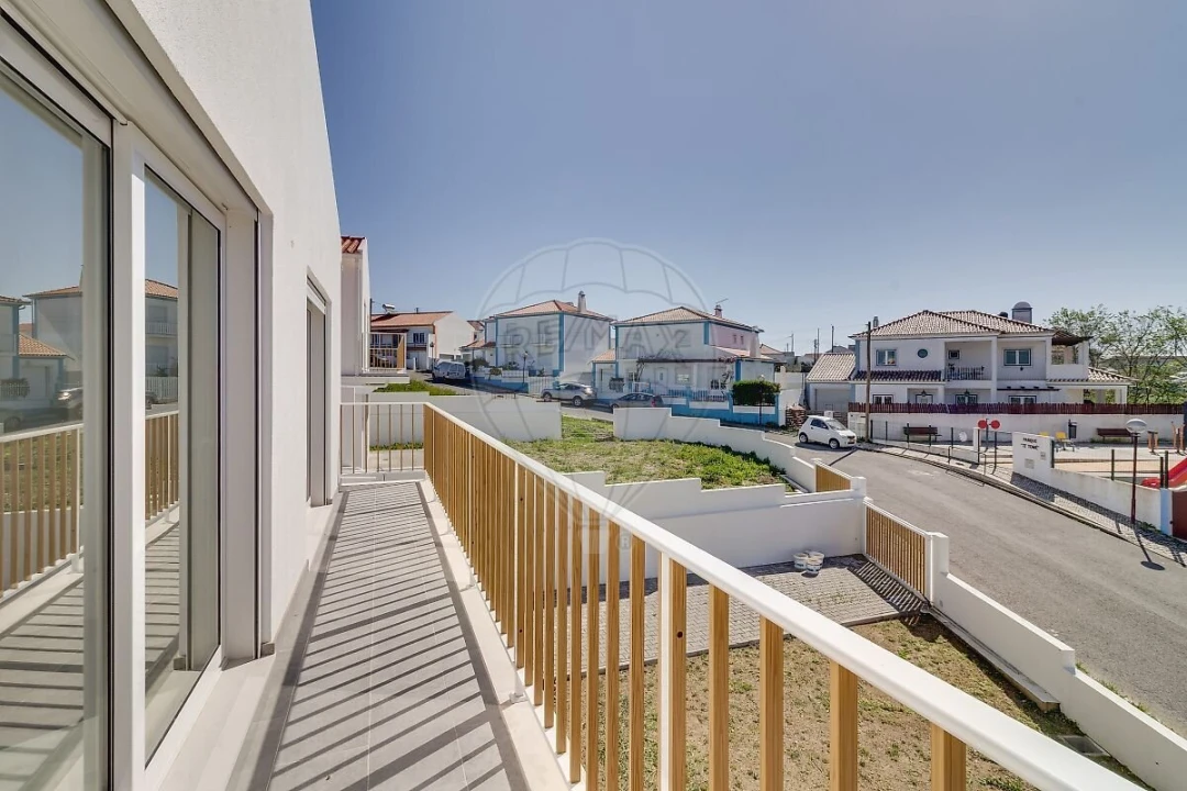 Moradia T3 para Venda em São João das Lampas e Terrugem Foto 37