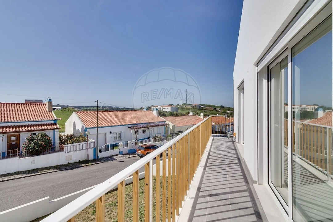 Moradia T3 para Venda em São João das Lampas e Terrugem Foto 38