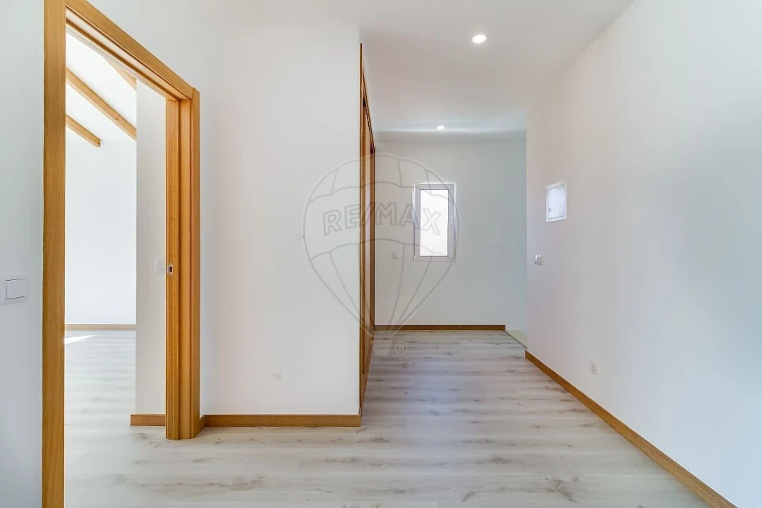 Moradia T3 para Venda em São João das Lampas e Terrugem Foto 34