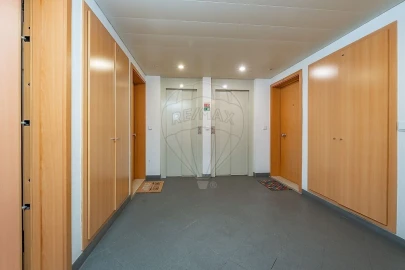 Apartamento T2 para Venda em Alvalade