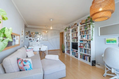 Apartamento T2 para Venda em Alvalade