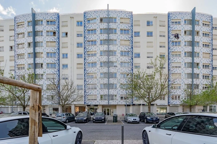 Apartamento T2 para Venda em Alvalade Foto 21