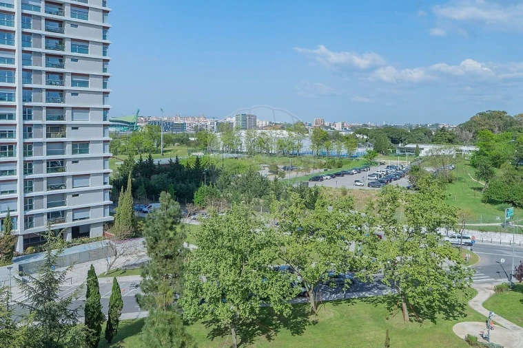 Apartamento T2 para Venda em Alvalade Foto 15